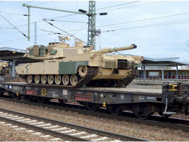 25 x heavy transport Samms 6-axle flat railcar for military tank transport or others.