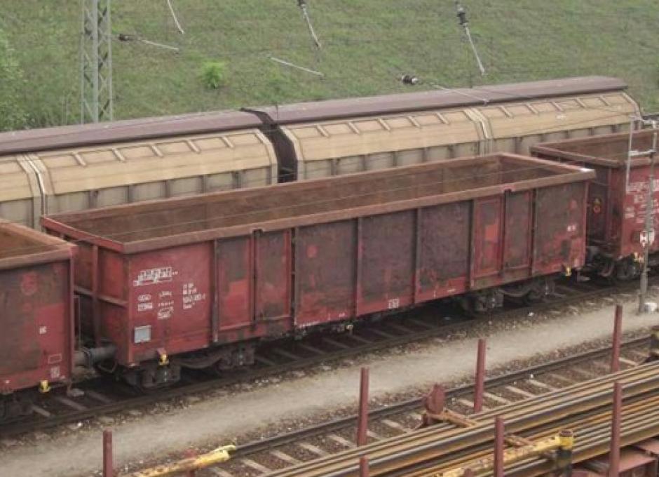 50 x Eaos box car for sale - UIC / RIV