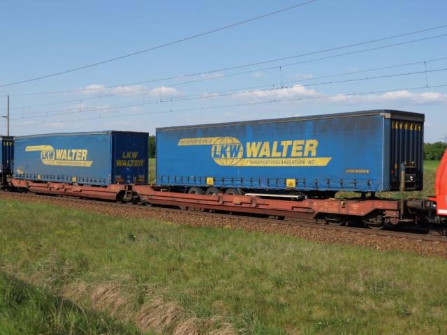 30 Sdggmrs(s) 738 Carrier wagon unit for the transportation of trailers, containers and swap bodies for sale