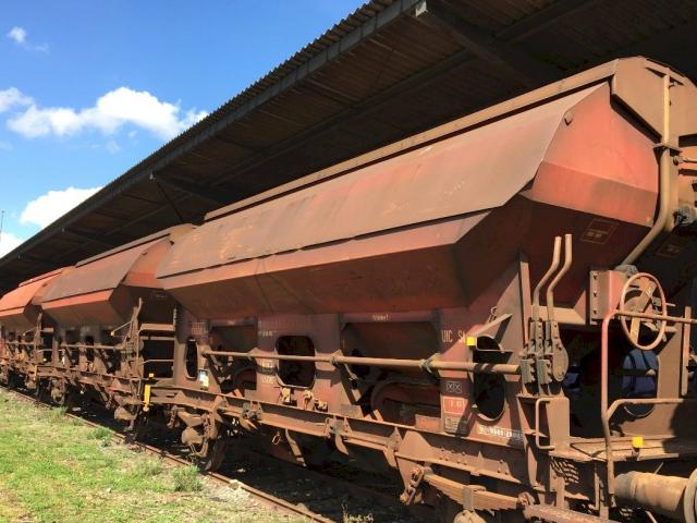 50 x Hopper car Tds-z side-discharge wagon (tippler) 2 axle for sale