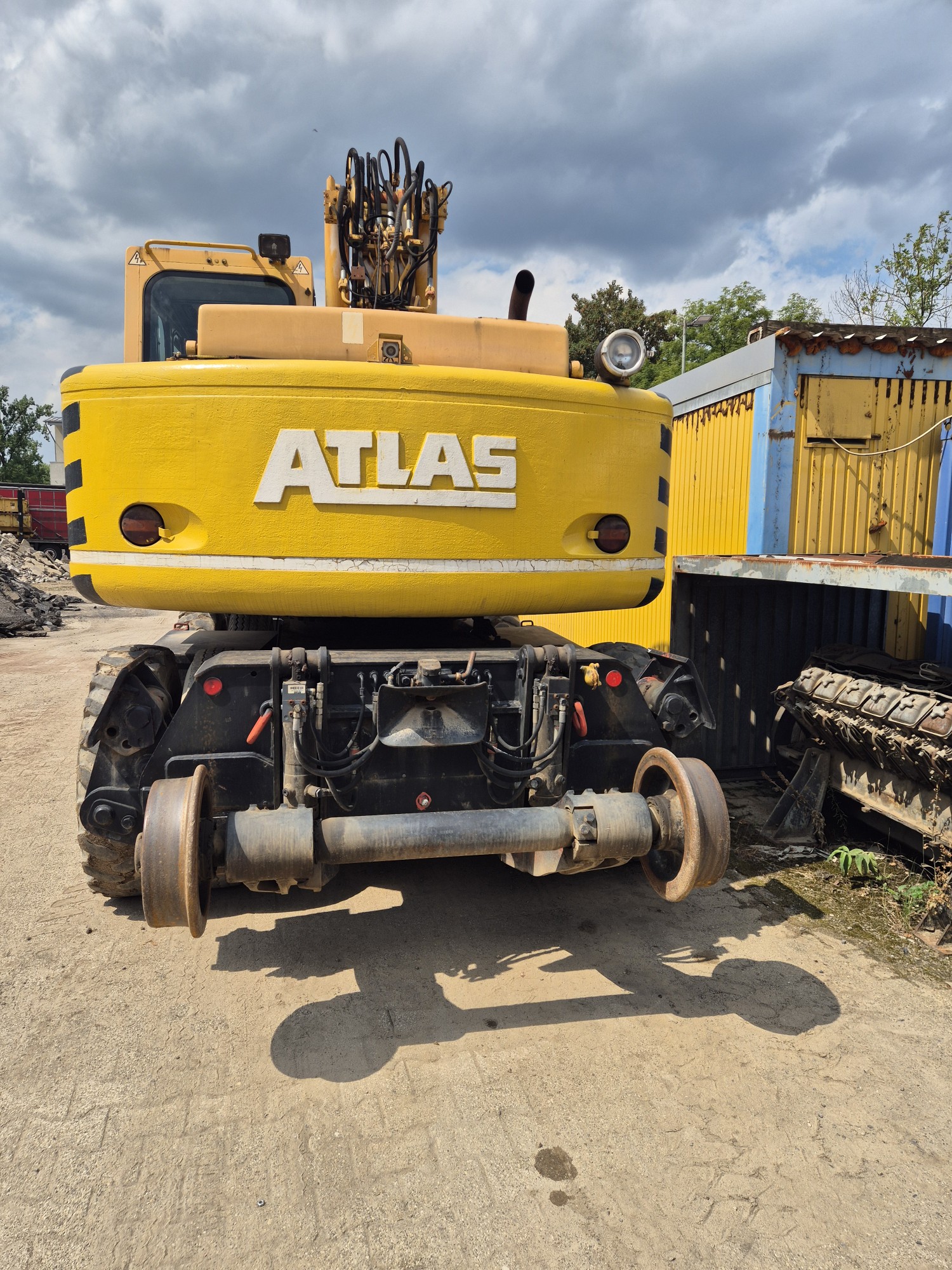 Good Atlas 1604 Zw Road-Rail Excavator for sale – Bild 5