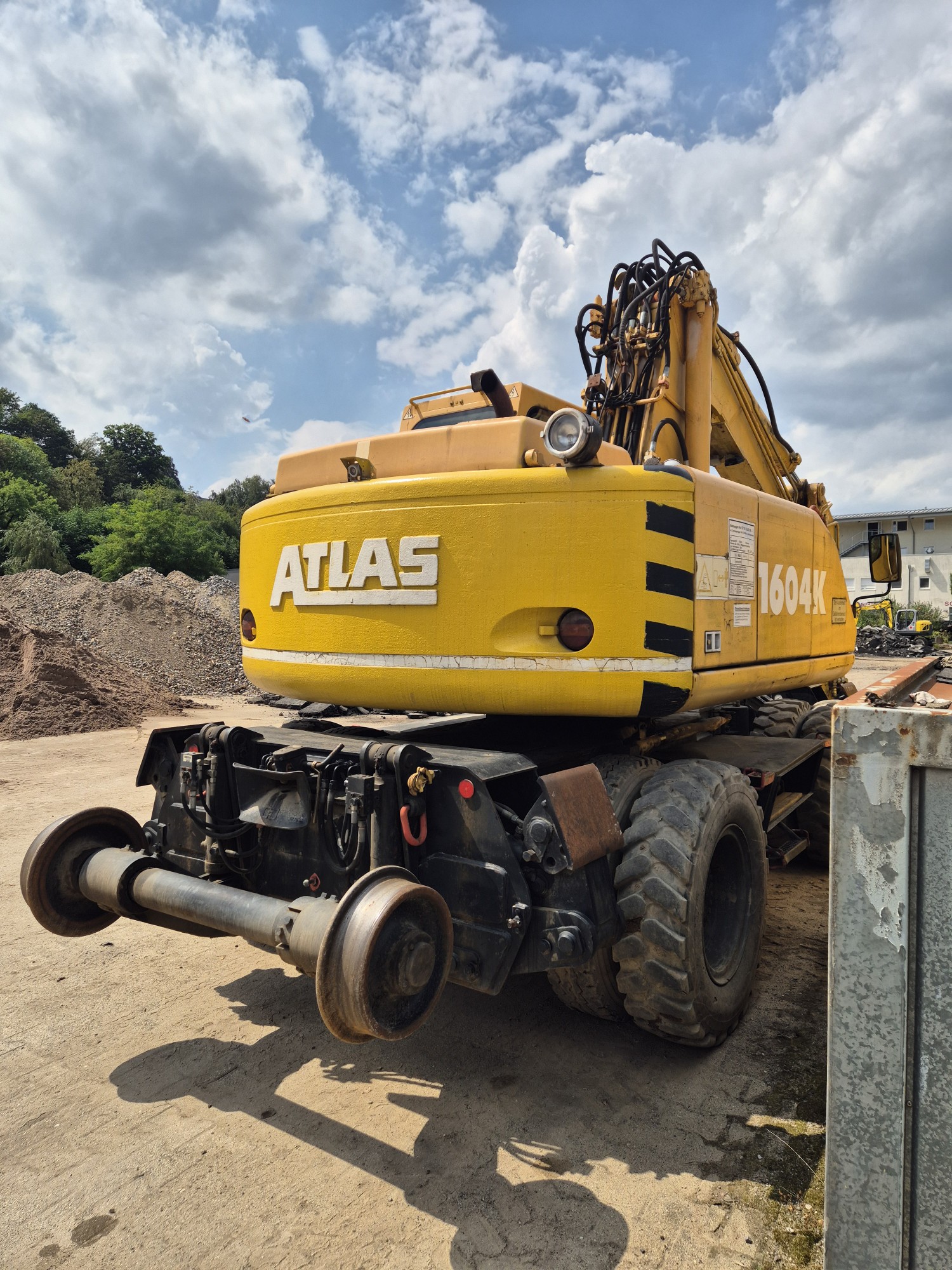 Good Atlas 1604 Zw Road-Rail Excavator for sale – Bild 6