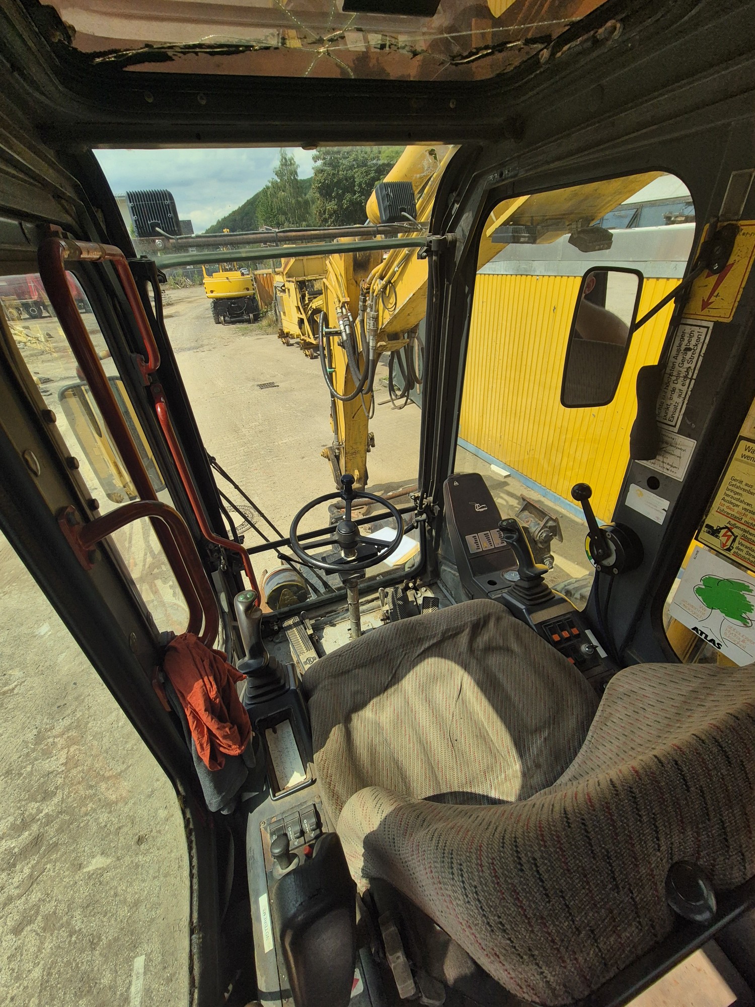Good Atlas 1604 Zw Road-Rail Excavator for sale – Bild 7