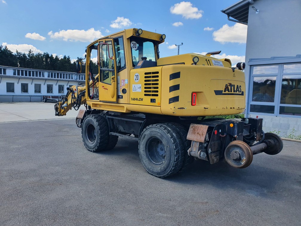 Atlas 1604 Zw Road-Rail Excavator for sale