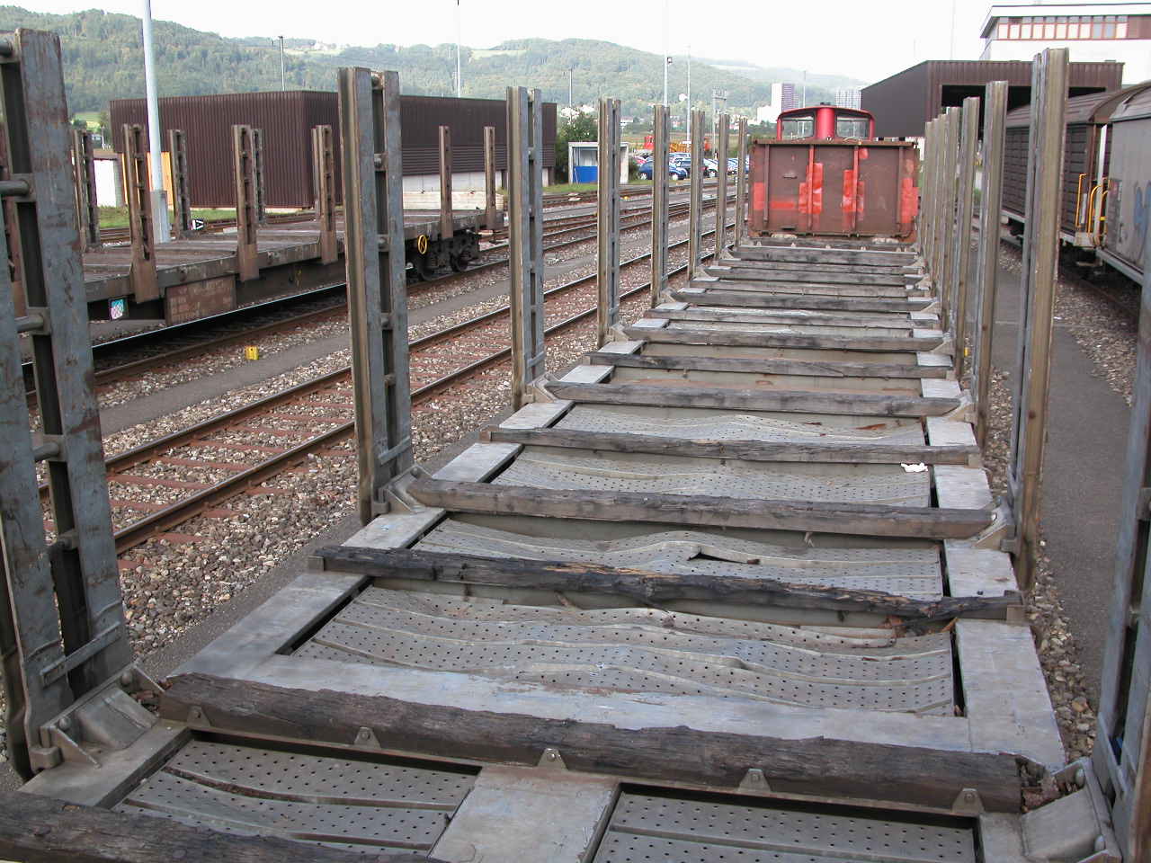 50 x Snps 4 axle flat cars for timber and wood transport for sale – Bild 8