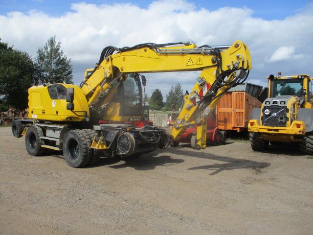 Liebherr A 922 Rail road-rail excavator for sale – Bild 10
